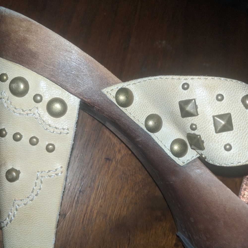 Size 7 Luca Stefani heels with metal studs